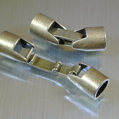 Un set embouts fermoir crochet à clip métal bronze pour cordon rond 7 mm, 33 x 10 mm, trou : 7,5 mm