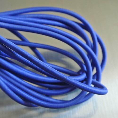 1 mètre de cordon bleu en rayonne ou viscose (aspect soie) sur tube caoutchouc plein, diamètre 4 mm 