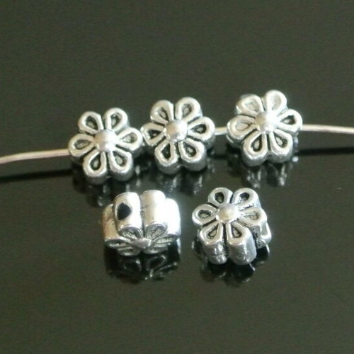20 perles intercalaires forme fleurs, 7 x 5 mm, métal argent antique
