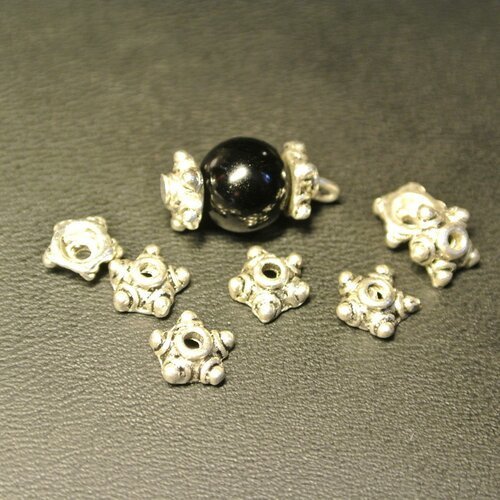 Lot de 20 perles intercalaires calottes en métal couleur argent vieilli, forme étoile 8 mm, épaisseur, 3 mm