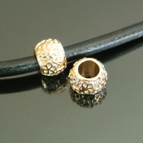 Lot de 2 perles passantes métal doré motifs fleurs pour cordon 5 mm, 10 x  7 mm, trou 5,5 mm