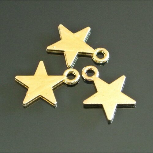 Lot de vingt petites breloques dorées en forme d'étoile à cinq branches, 15 x 12 x 2 mm