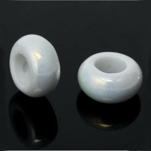 Lot de deux perles rondelles en céramique blanc irisé, 13 x 6 mm, trou 6,1 mm