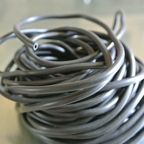 Un mètre de buna cord noir 4 mm creux (caoutchouc ou silicone) pour toutes réalisations de colliers ou bracelets