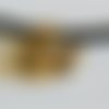 10 bélières dorées antique perle tube plein décor arabesques, 9 x 7 x 11 mm, trou 4.5 mm, anneau 3 mm