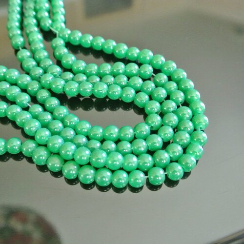 Lot de 40 perles rondes et lisses 6 mm en verre teinté vert, trou 1 mm environ