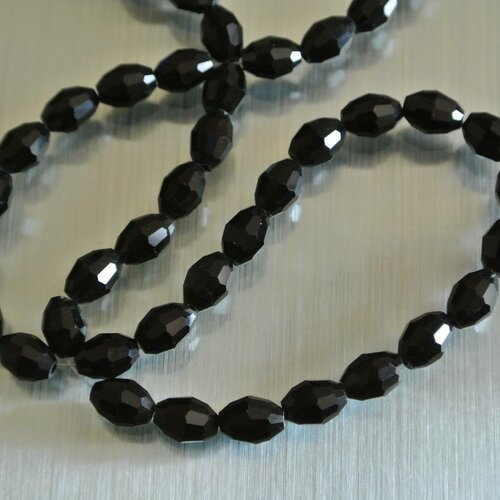 Lot de 20 perles ovales, 8 x 6 mm, verre à facettes noir opaque, trou  1 mm environ