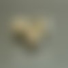 Dix perles passantes dorées, décor rondelles à points centraux, 6 x 8 mm, trou : 3,5 mm pour cordon rond 