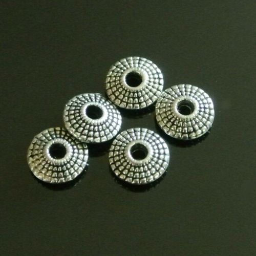 10 jolies perles intercalaires en forme de soucoupe en métal argent vieilli, 8 x 3 mm, trou 2 mm