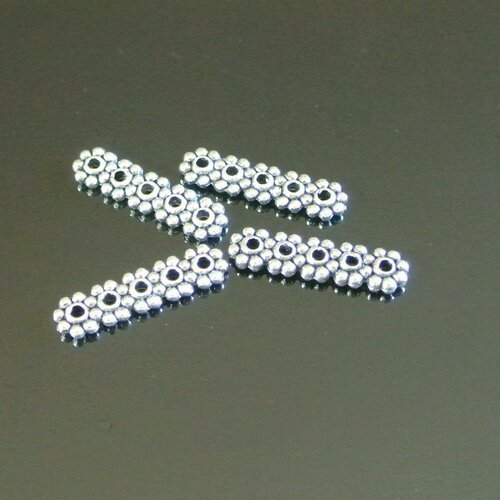 10 connecteurs séparateurs entretoises perles intercalaires en barre motifs fleurs 5 trous, 17 x 4 mm, trous : 1,2 mm 
