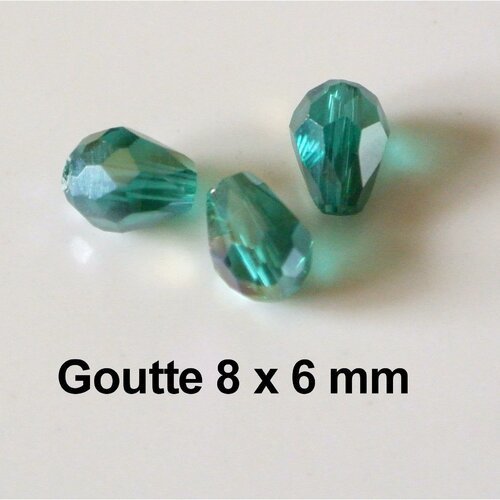 25 perles en verre à facettes goutte 8 x 6 mm, vert peacock green ab, trou longitudinal 1 mm environ