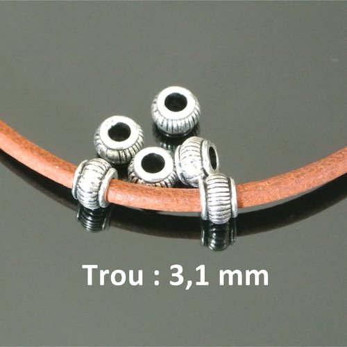 20 perles argentées rondelles striées, 7 x 5 mm, trou 3,1 mm pour cordon de 3 mm 