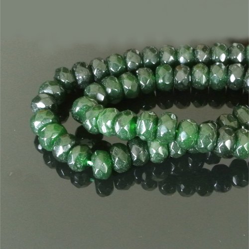 10 perles calcédoine vert foncé forme rondelle abacus à facettes, 8 x 5 mm