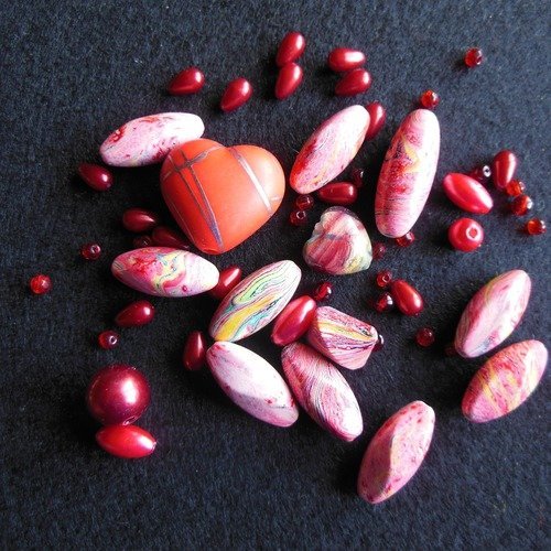 Perles en mélanges rouge
