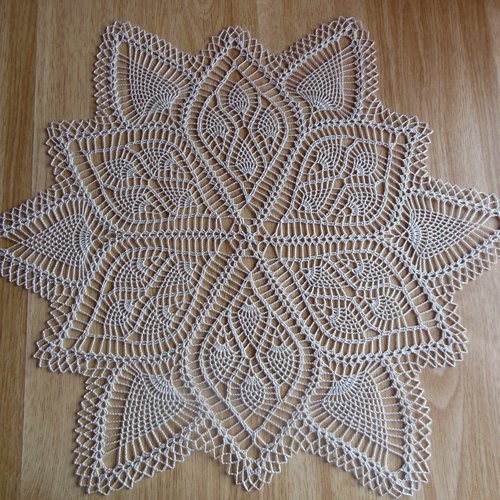 Napperon crochet "tamarin"