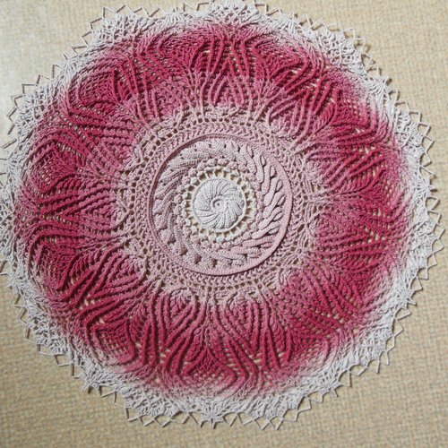 Napperon crochet  "theia" relief