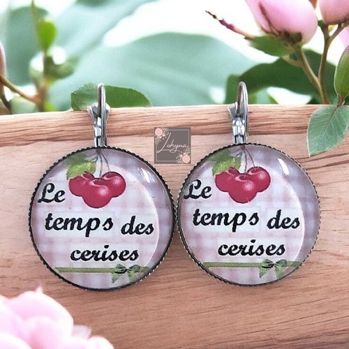 Boucles d'oreilles cabochon "le temps des cerises"