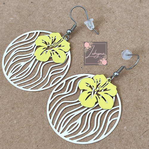 Boucles d'oreilles filigrane "hibiscus jaune"