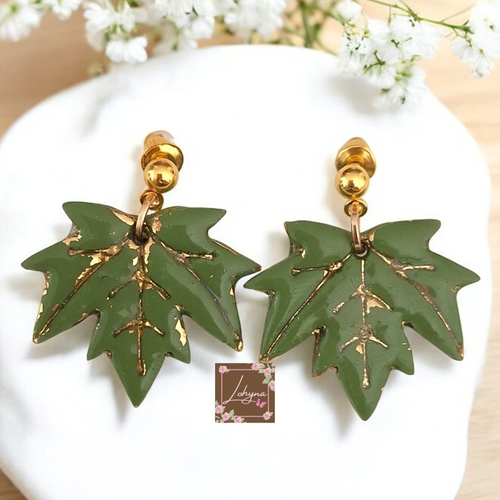 Boucles d'oreilles pendantes "feuille"