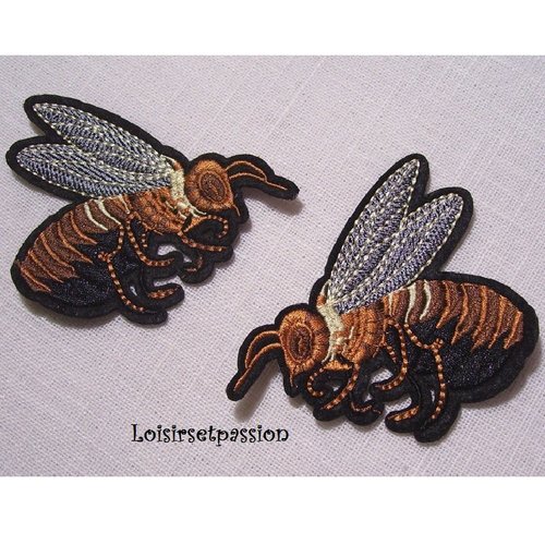 Patch écusson thermocollant - frelon guêpe abeille ** 7 x 7 cm ** applique brodée symétrique - à repasser