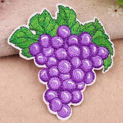 Écusson patch thermocollant - grappe de raisin fruit vigne muscat, violet ** 7 x 7,5 cm ** applique brodée à repasser