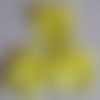 Noeud pois plumetis, applique en ruban satin - n°24 / jaune blanc ** 35 x 35 mm ** vendu à l'unité