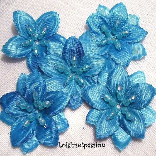 Applique fleur 10 pétales, perles cousues main, turquoise ** 50 mm ** à coudre ou à coller, vendu à l'unité - f05