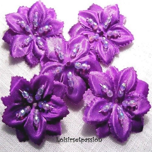 Applique fleur 10 pétales, perles cousues main, violet ** 50 mm ** à coudre ou à coller, vendu à l'unité - f05