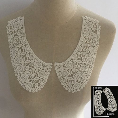 Col claudine, encolure dentelle, petite fleur / blanc, applique séparable à coudre - ct13