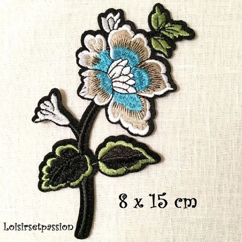 Écusson patch - fleur blanc, beige, bleu ** 8 x 15 cm ** applique brodée thermocollant - à repasser - c106
