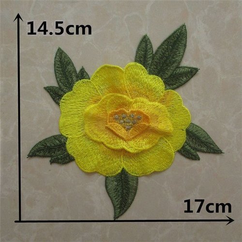 Applique fleur et feuille brodée 3d, pistil doré / jaune ** 17 x 14,5 cm ** patch à coudre - acd109