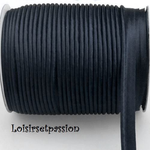 Ruban passepoil polyester satiné - 04 / noir ** 12 mm ** bordure, coussin, nappe, sacs - vendu au mètre