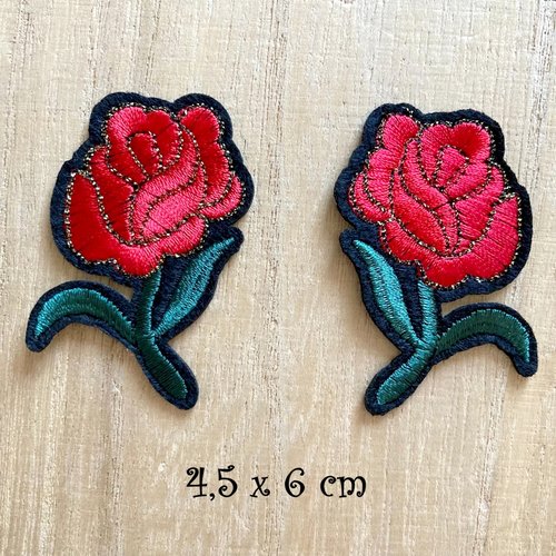 Écusson patch brodé thermocollant symétrique - fleur bouton de rose rouge, fils doré ** 4,5 x 6 cm ** applique à repasser - c171