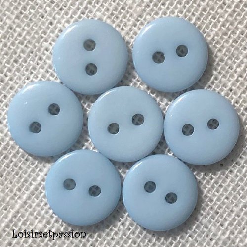 Lot de 8 petits boutons / bleu pâle ** 10 mm ** bouton rond en résine - layette couture poupée bébé scrapbooking - br10mm