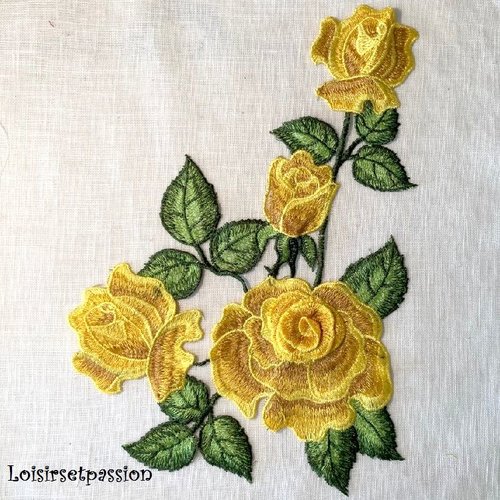 Applique brodée / jaune ** 23 x 34 cm ** fleurs rose et feuille - patch à coudre - acd51