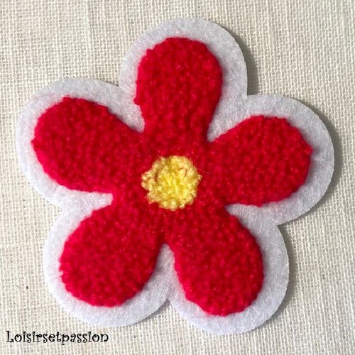 Applique écusson patch - fleur tissu éponge / rouge ** 6,5 x 6,5 cm ** à coudre
