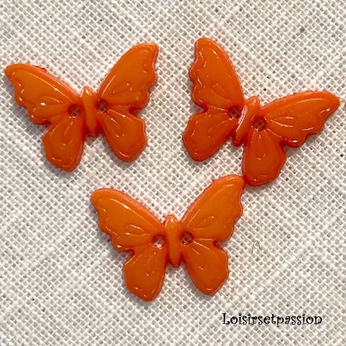 Bouton plat 2 trous en résine - papillon / orange ** 23 x 18 mm ** vendu à l'unité - couture - b47