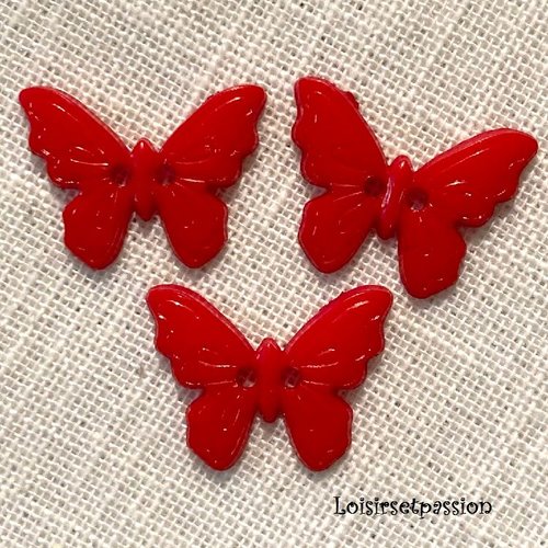 Bouton plat 2 trous en résine - papillon / rouge ** 23 x 18 mm ** vendu à l'unité - couture - b47