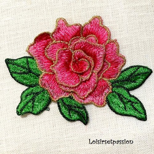 Applique fleur bordure dorée et feuille brodée - rose ** 10,5 x 8 cm ** patch à coudre - acd123