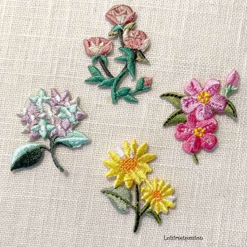 Écusson patch, collection petites fleurs, hortensia, rose, tournesol - au choix - applique brodée thermocollante, à repasser - c161