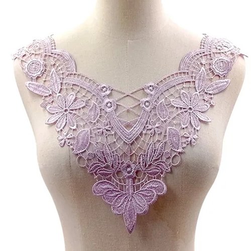 Col dentelle plastron guipure / lilas ** 34 x 31 cm ** applique à coudre - cd016