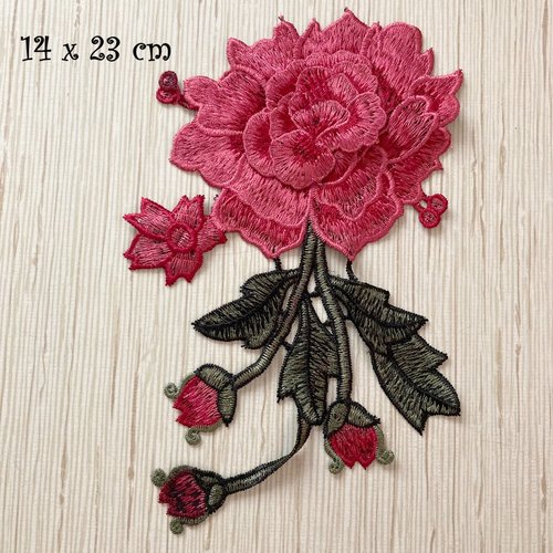 Applique fleur brodée - fleur vieux rose feuille et boutons ** 14 x 23 cm ** applique à coudre - acd43