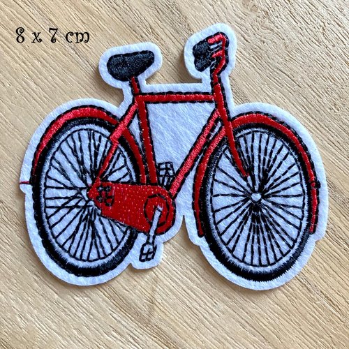 Écusson patch brodé thermocollant - vélo bicyclette sport rouge ** 8 x7 cm ** applique à repasser