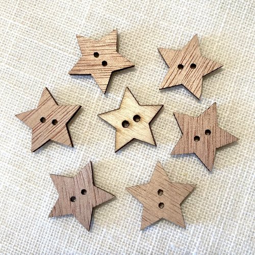 Lot de 6 - bouton bois 2 trous, étoile / naturel ** 20 x 20 mm ** bb06