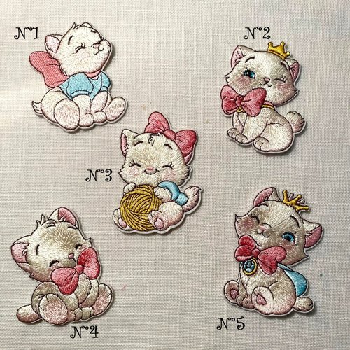 Écusson patch brodé thermocollant - princesse chat chaton ** environ 5 x 7 cm ** applique à repasser - modèle au choix