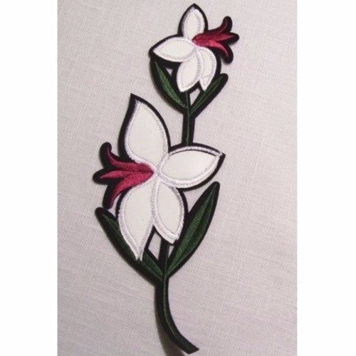 C5295 - fleur de lys blanc ** 8 x 20 cm ** applique écusson patch brodé thermocollant