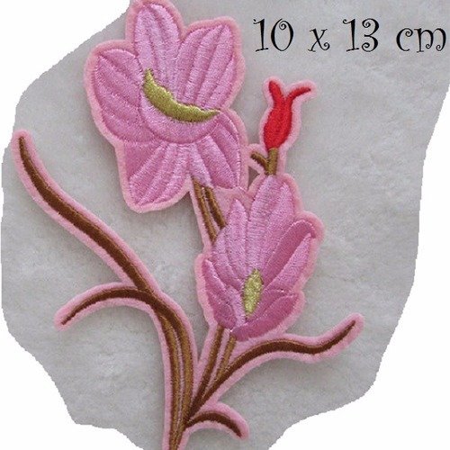 C5854 - bouquet fleur rose ** 10 x 13 cm ** applique écusson patch brodé thermocollant