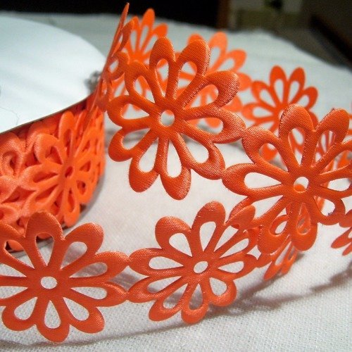 Orange - ruban fantaisie applique fleur rosace ** 40 mm **  multiple 14 fleurs soit 48/50 cm environ