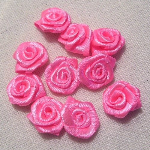 Lot de 10 fleurs roses en ruban satin / rose dragée ** 15 mm ** f08