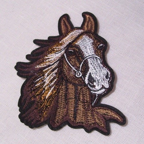 Écusson patch thermocollant ** 9 x 10 cm ** tête cheval étalon marron - applique à repasser